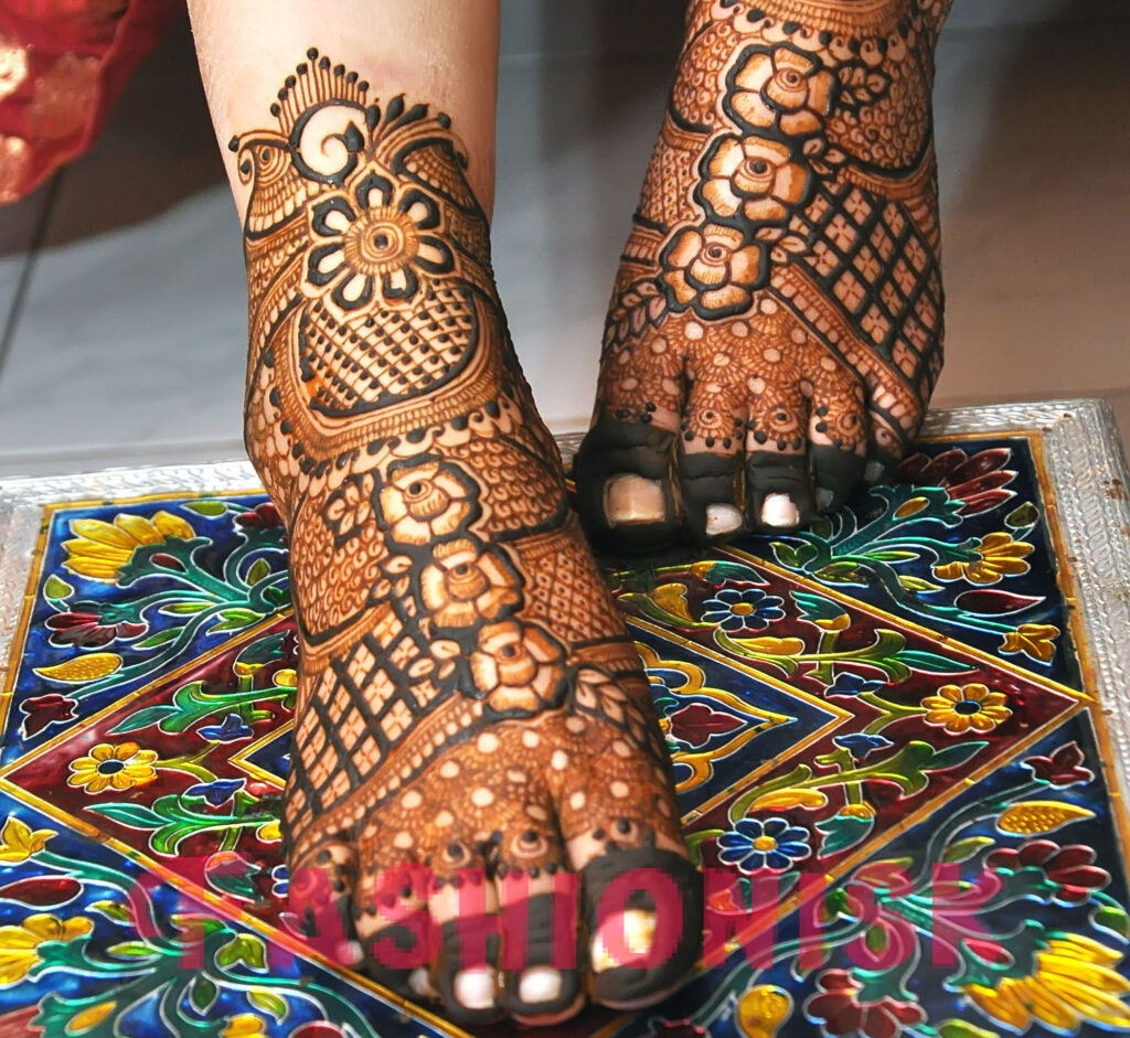 Bridal mehndi designs for legs