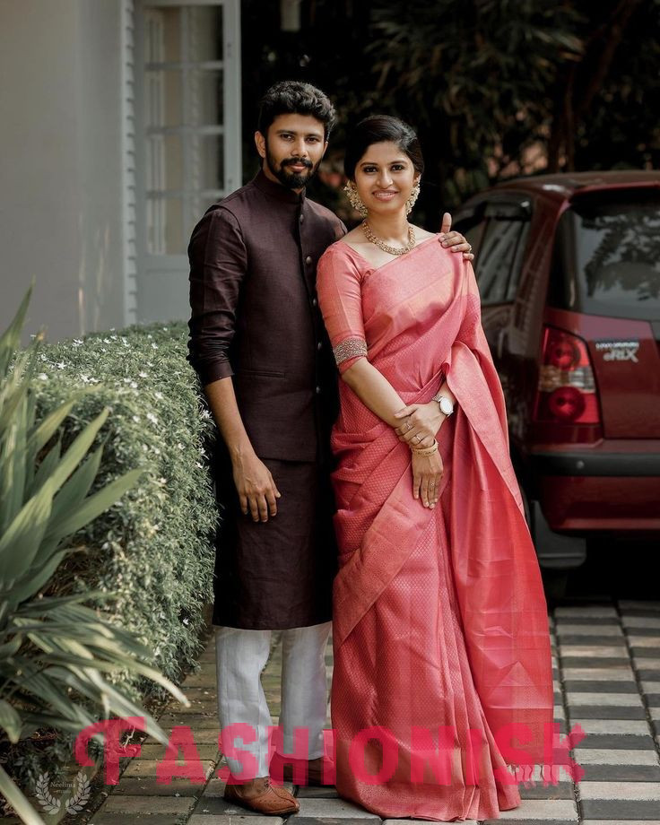 Couple Poses in Saree