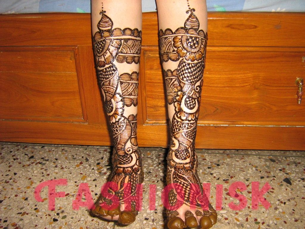 Dulhan mehndi designs for legs