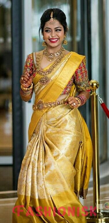 Traditional Saree Poses