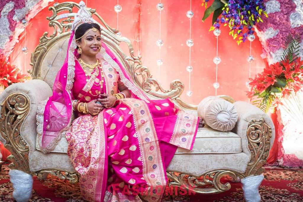 Bengali Bridal Poses