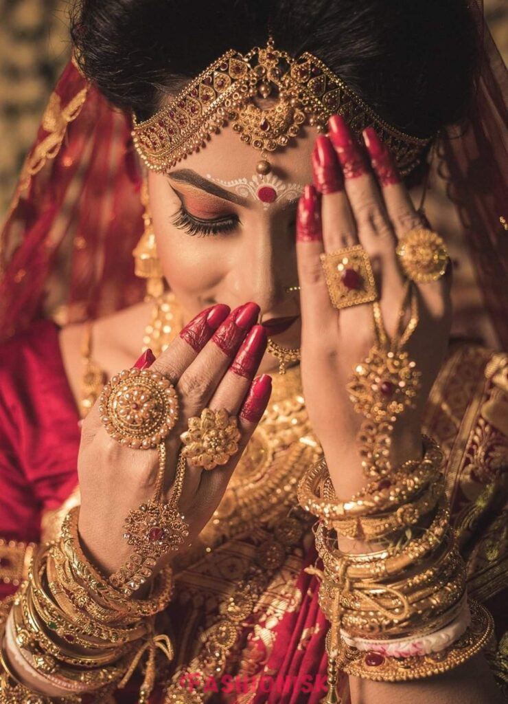 Bengali Bridal Poses
