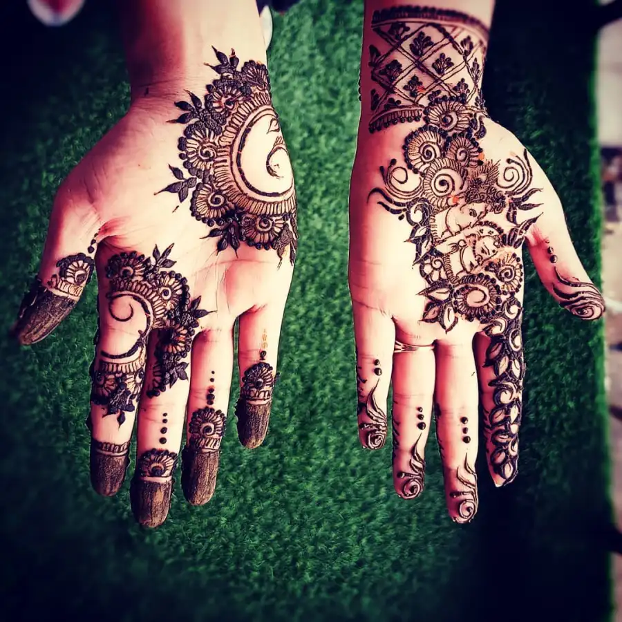 Front Hand Simple Mehndi Design