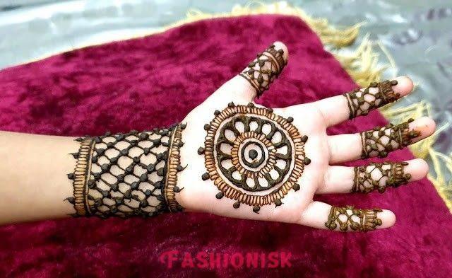 Full Hand Mehndi Design for Kids