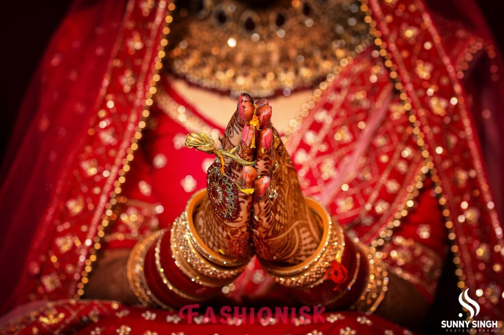 Hindu Bridal Poses