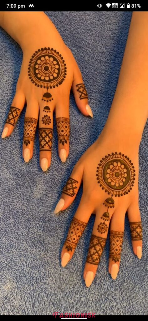 Circle Mehndi Design Easy