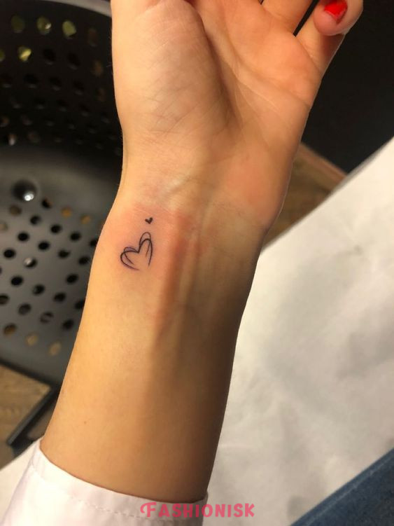 Heart Tattoos for Girls on Hand