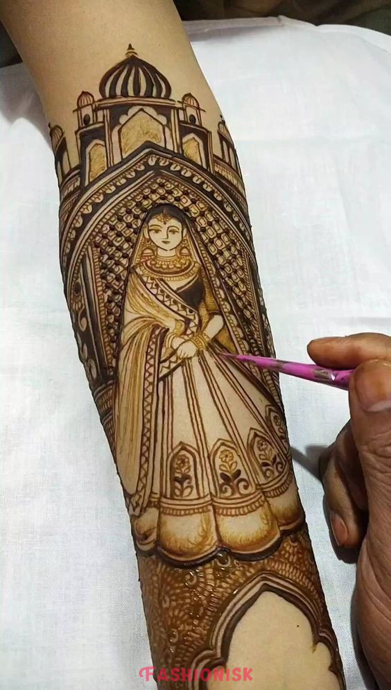 Dulhan (Bridal) Portrait Punjabi Mehndi Design