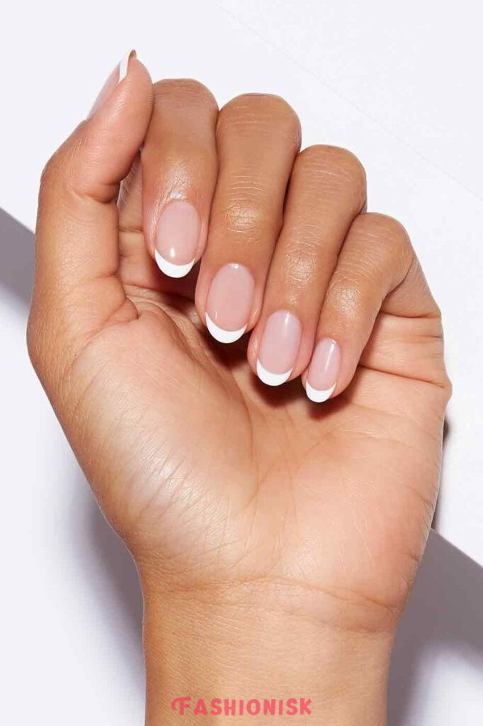 Twisted French Tips Classy Short nail designs