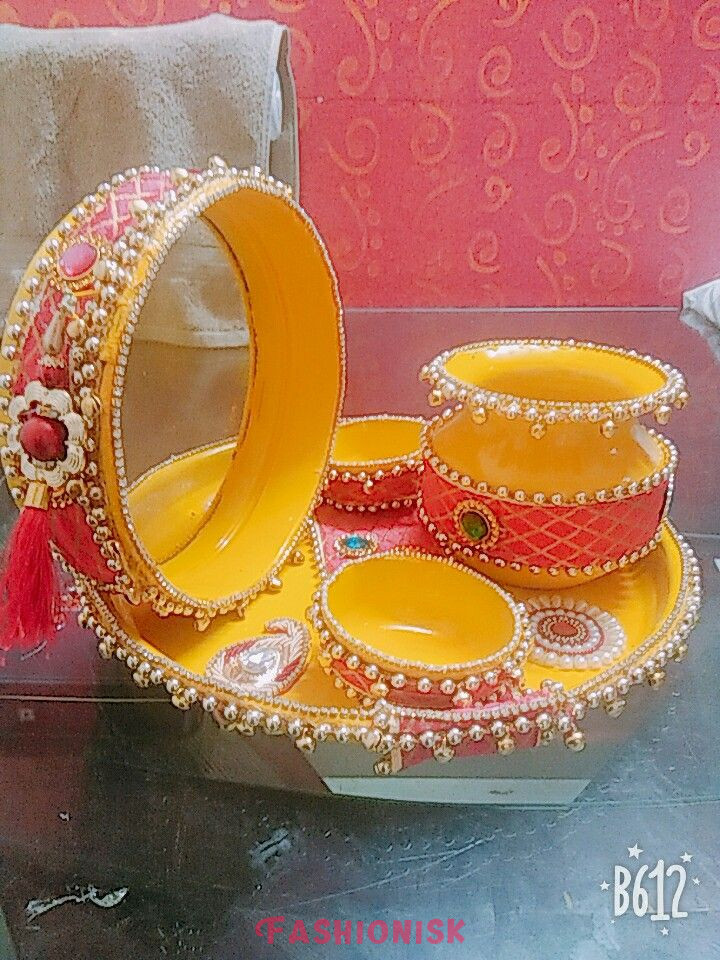 Sequin Splendor Karwa Chauth Thali Decoration Ideas