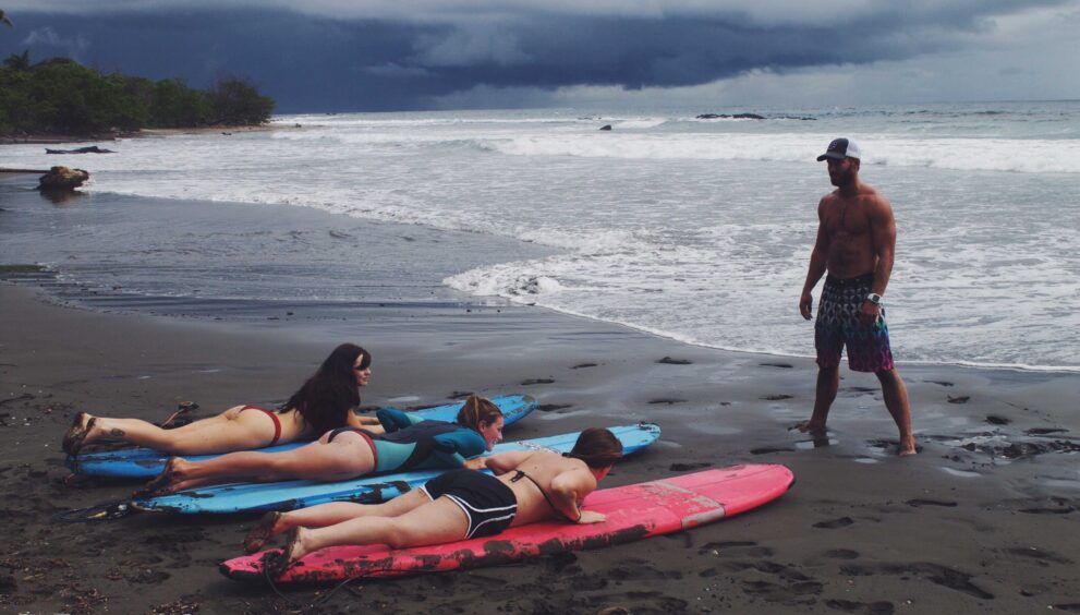 Costa Rica's Surf Camps