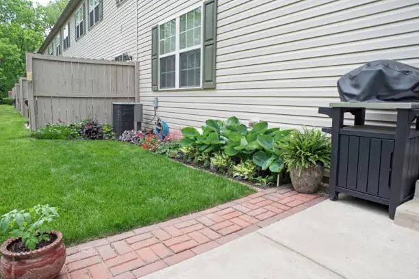 Outdoor Features