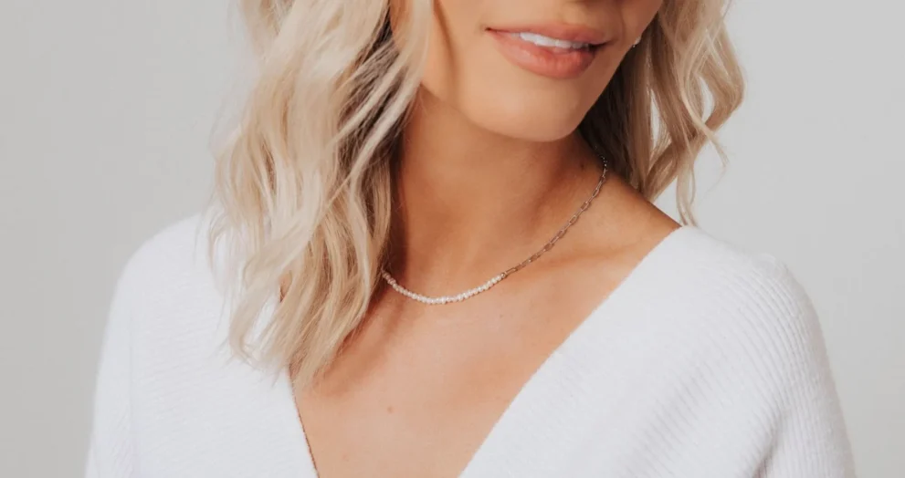 What Color Jewelry Should I Wear