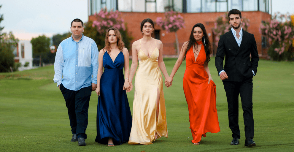 What to Wear to a UK Charity Event