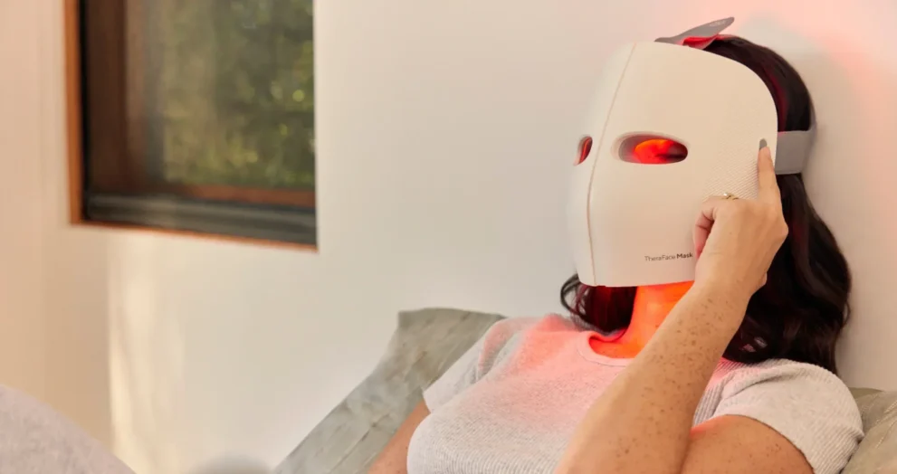 LED Light Therapy Mask