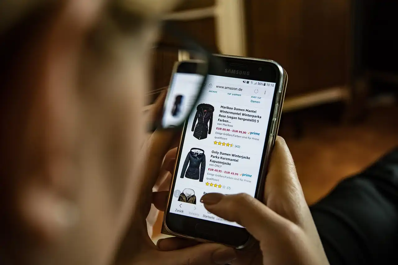 QR Codes for Fashion Brands